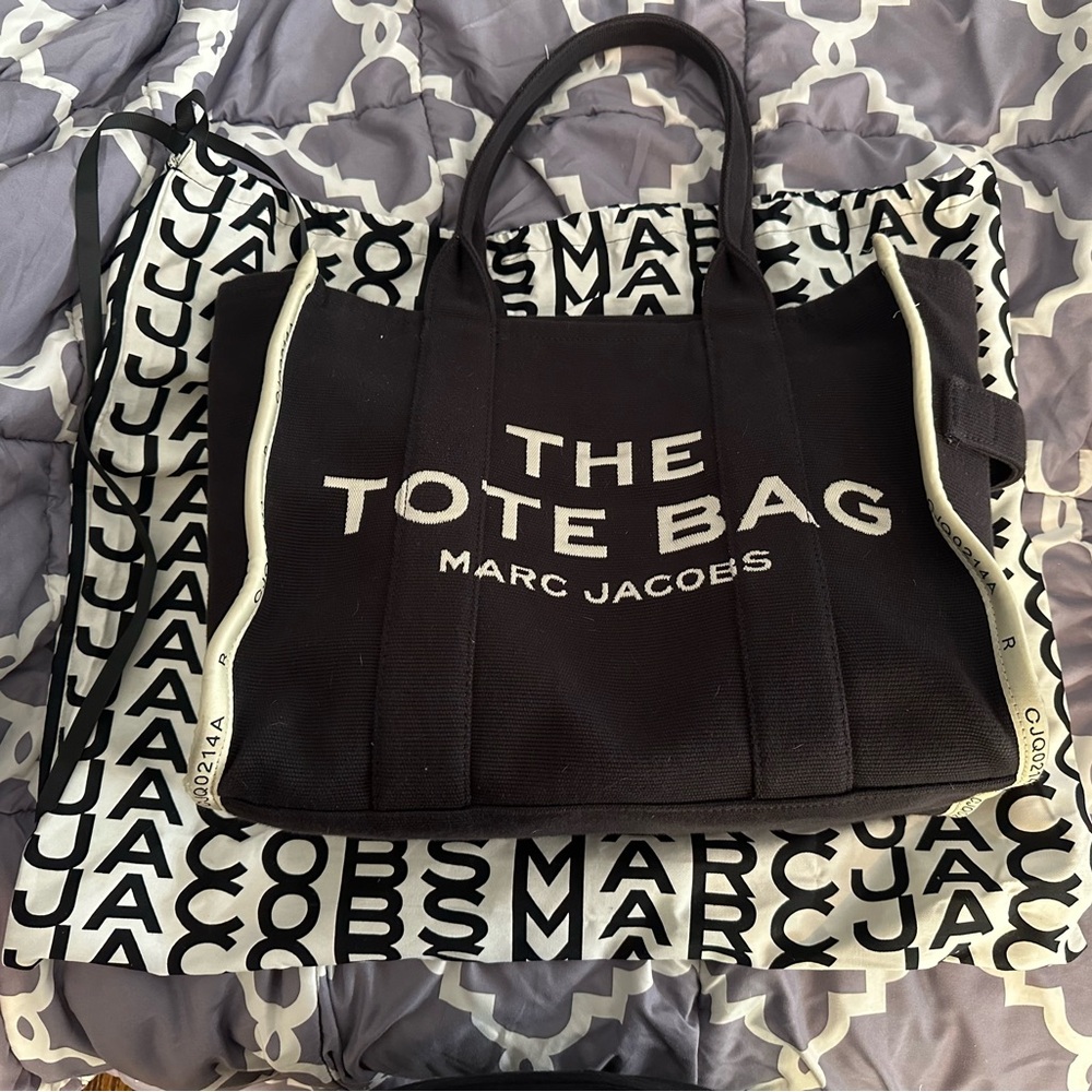 Marc Jacobs Black and White Tote Bag